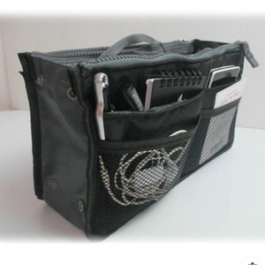 🆕👛AUCTION PRICE👩🏻‍⚖️ Storage Travel Makeup Bag - All Grey